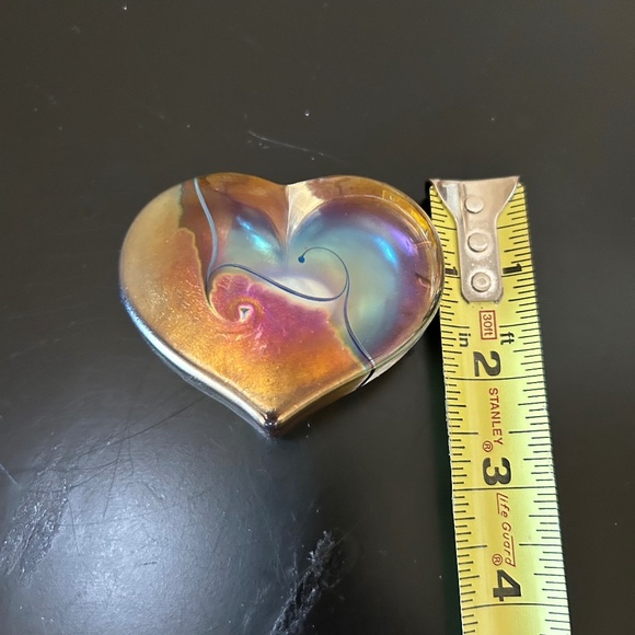 Robert Held RHAG Art Glass Gold Iridescent Swirl Heart. - Picture 6 of 6